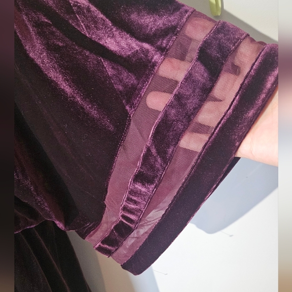 Jessica Howard Velvet Ilusion Trim Dress Plus Size 22W - Picture 4 of 11